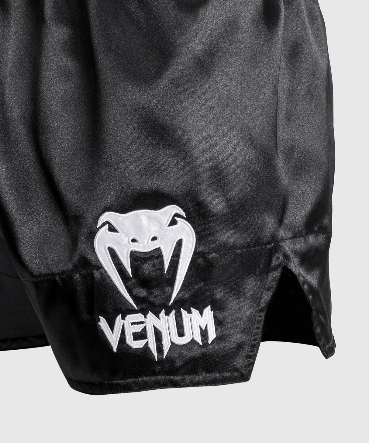 Venum Classic Muay Thaï Short - Black/White/White Fight Co