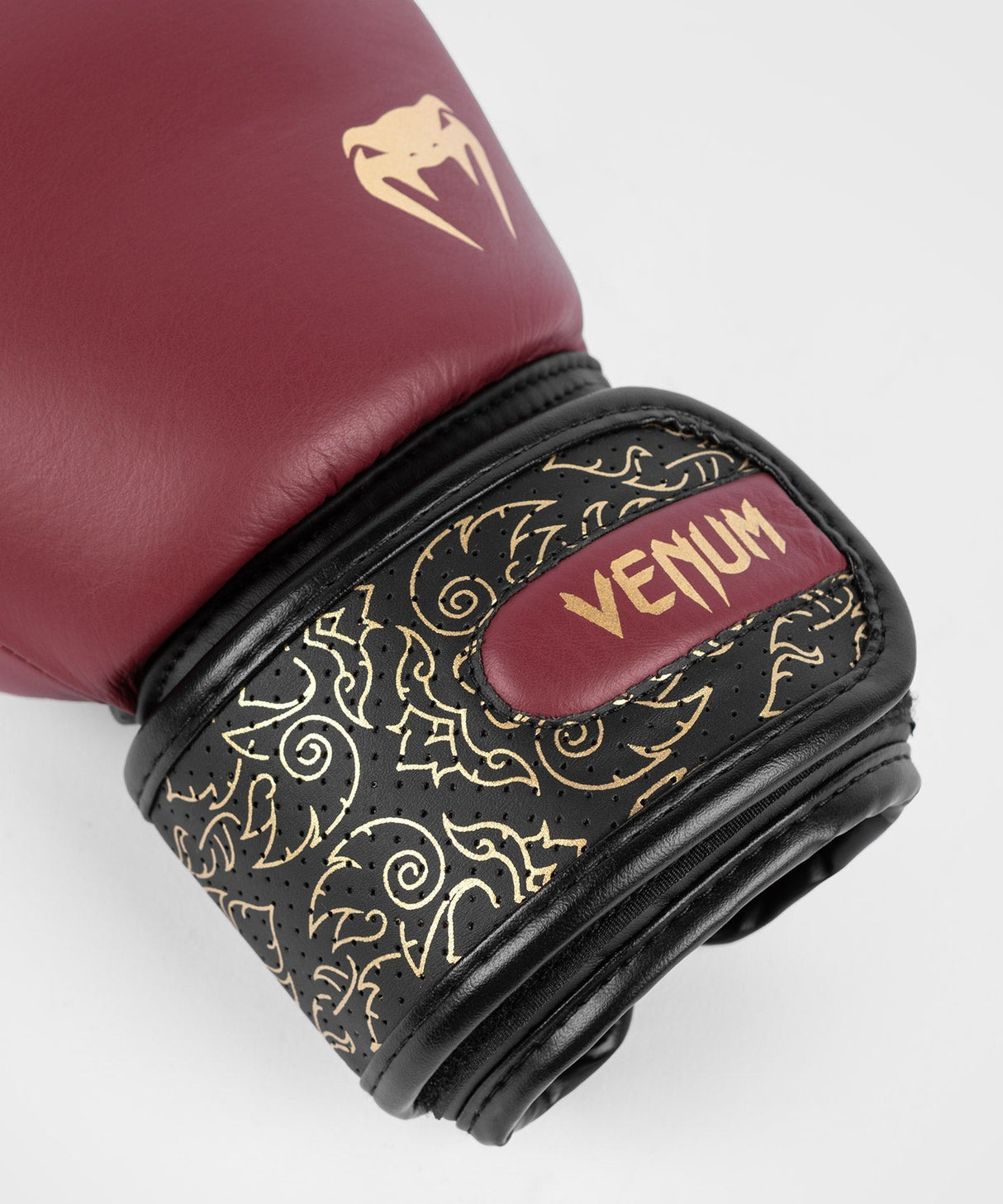 Venum Power 2.0 Boxing Gloves - Fight Co