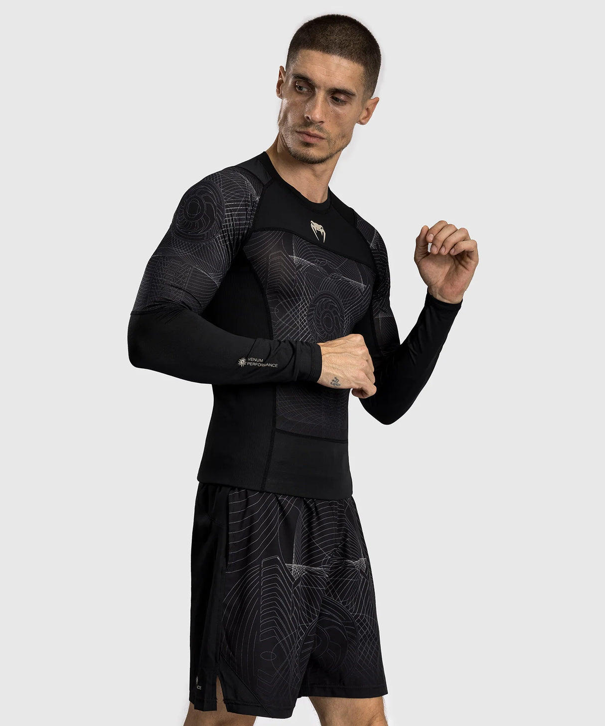 Venum G-Fit Air Long Sleeve Rash Guard