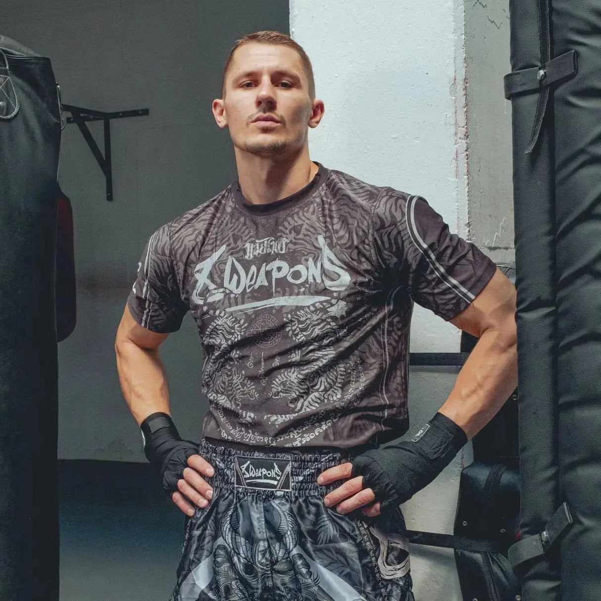 8 WEAPONS Functional T-Shirt - Tiger Yant Fight Co