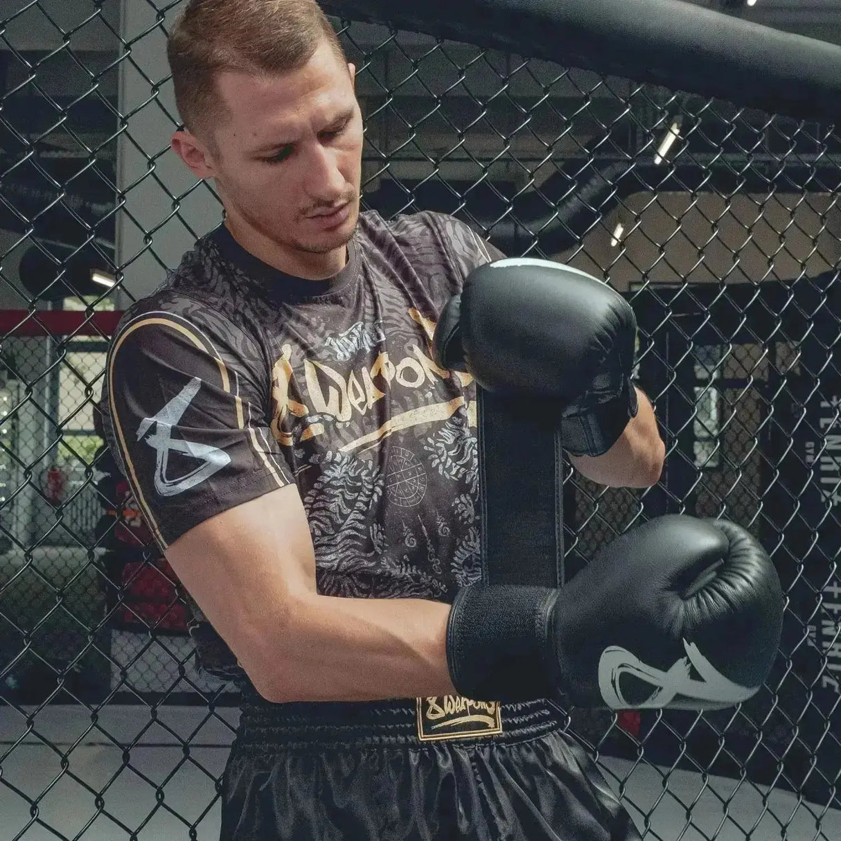 8 WEAPONS Functional T-Shirt - Tiger Yant Fight Co