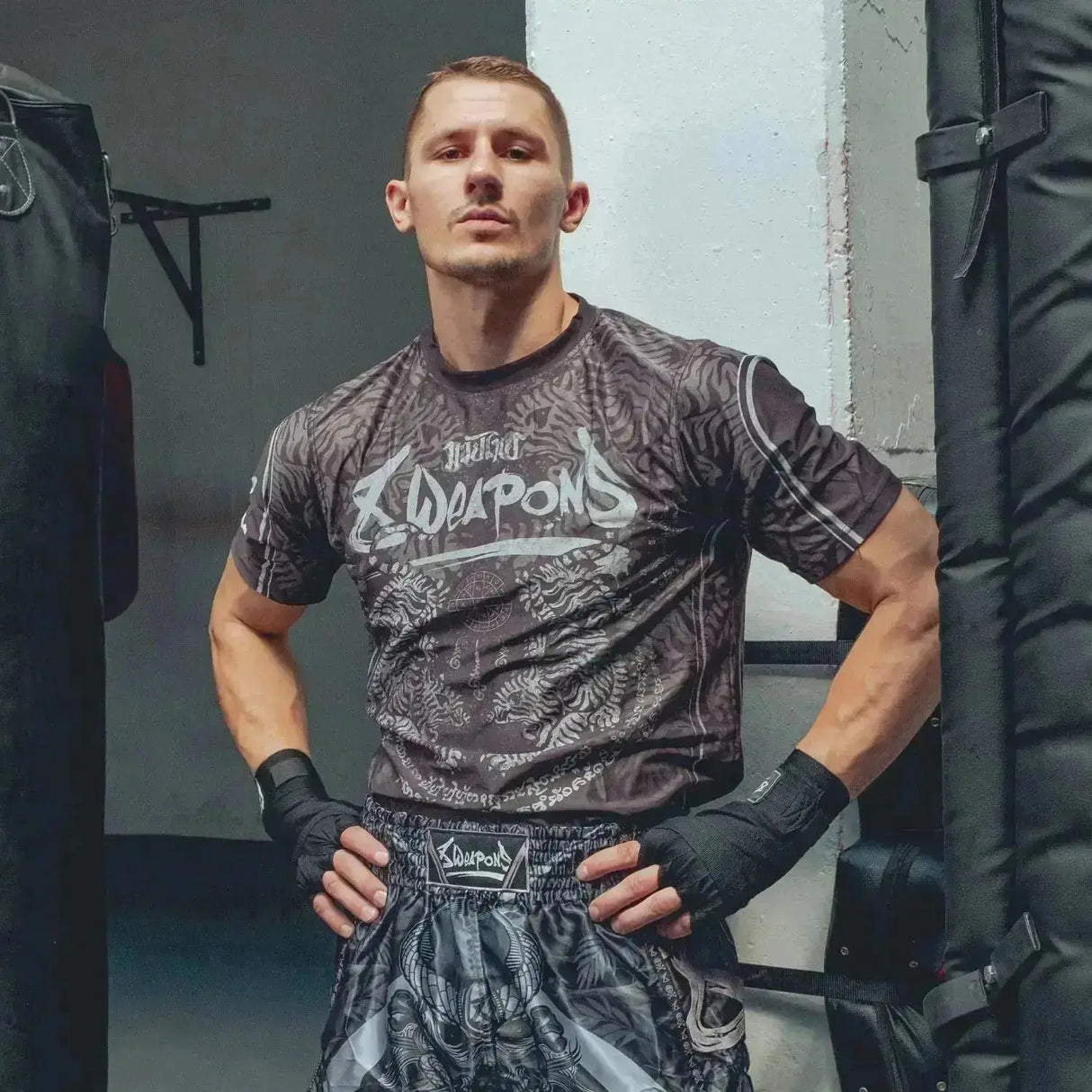 8 WEAPONS Functional T-Shirt - Tiger Yant Fight Co