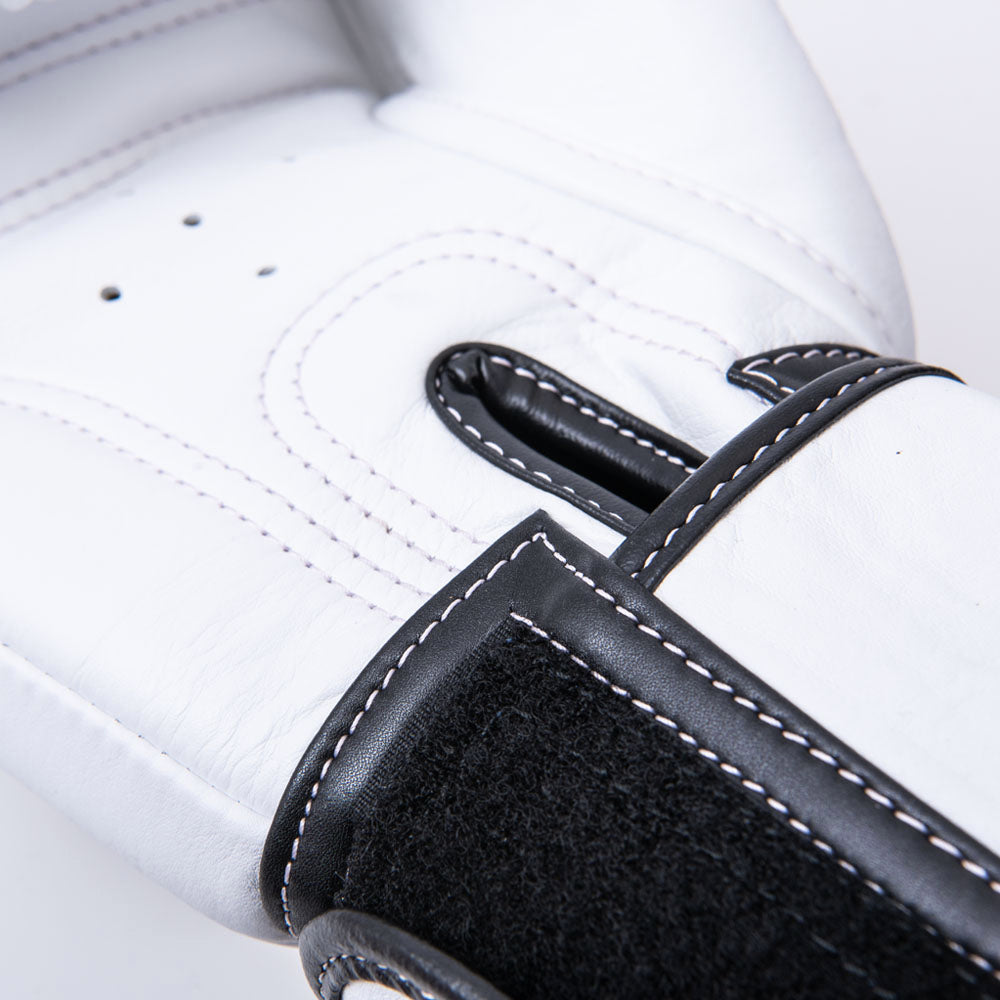 8 WEAPONS Big 8 Boxing Gloves 8 WEAPONS