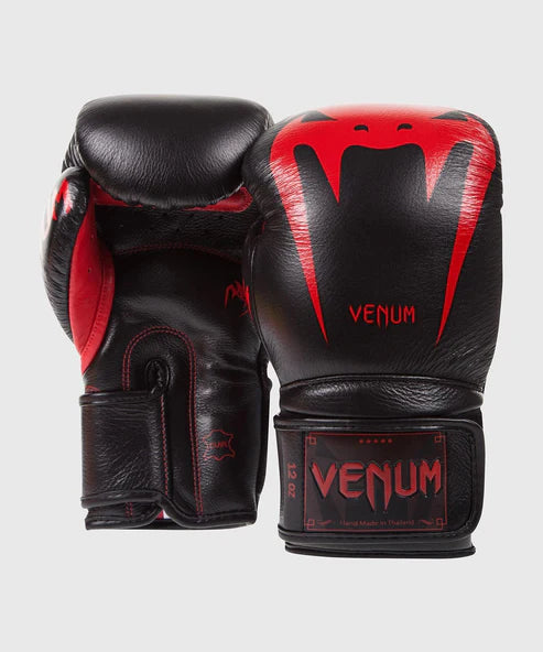 Venum Giant 3.0 Boxing Gloves - Fight Co