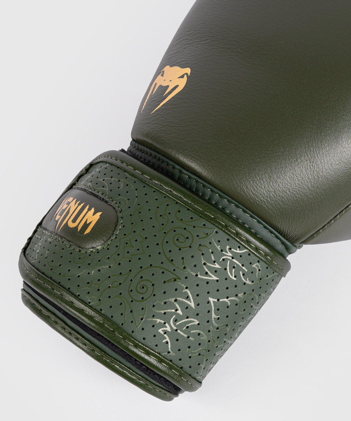 Venum Power 2.0 Boxing Gloves