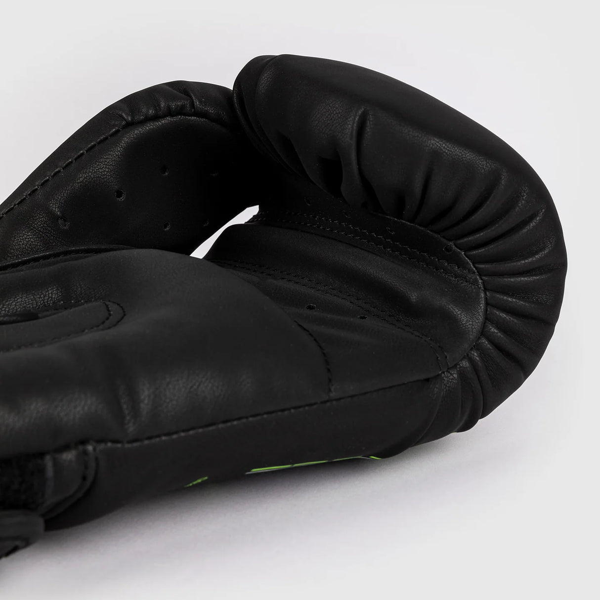Venum Training Camp 4.0 Boxing Gloves - Black/Neon Green