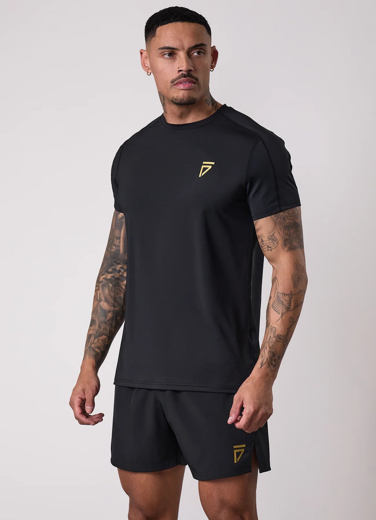Gym King Fight Division Training T-Shirt - Black/Gold