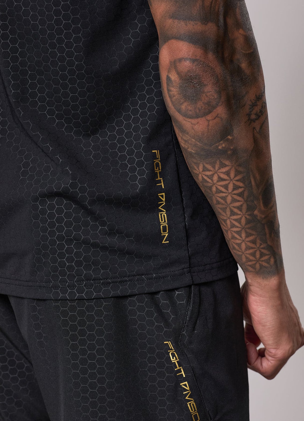 Gym King Fight Division Debossed Training T-Shirt - Black/Gold
