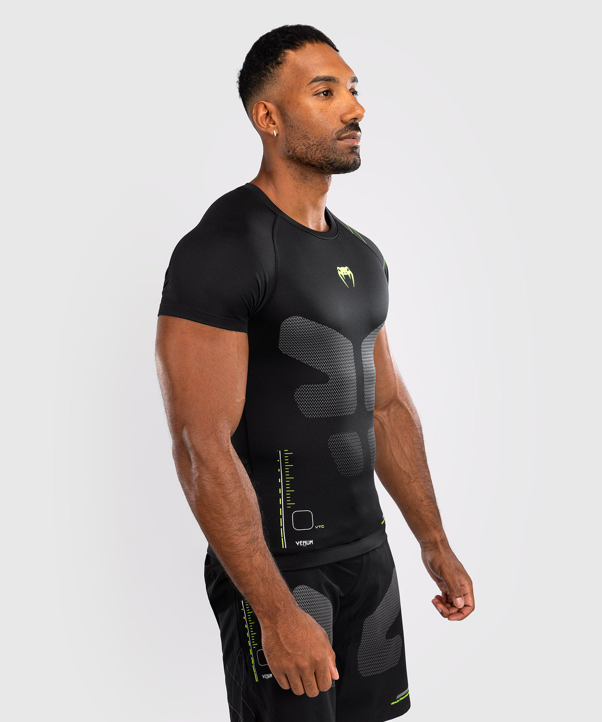 Venum Training Camp 4.0 Short Sleeve Rash Guard - Black/Neon Green
