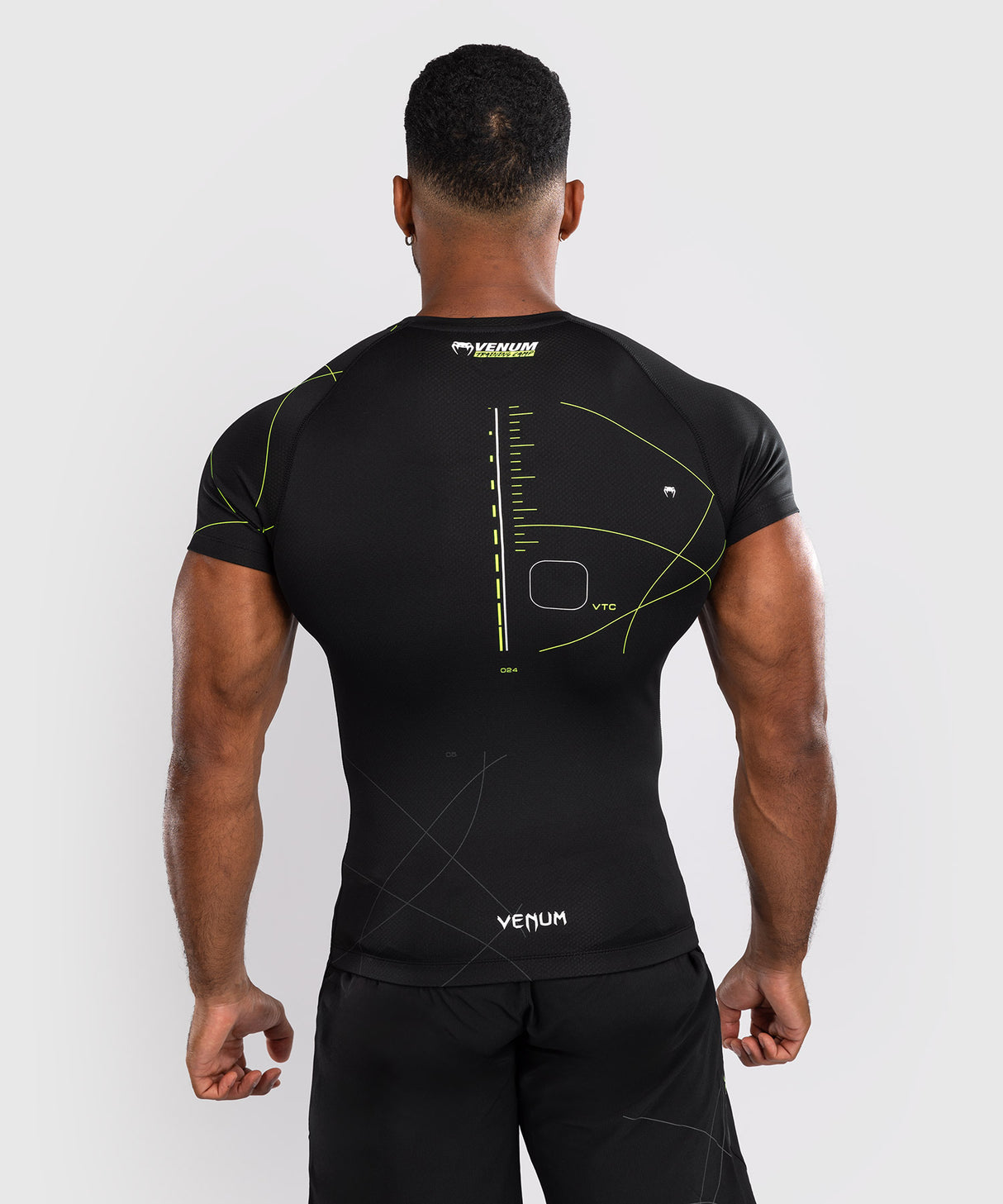 Venum Training Camp 4.0 Short Sleeve Rash Guard - Black/Neon Green