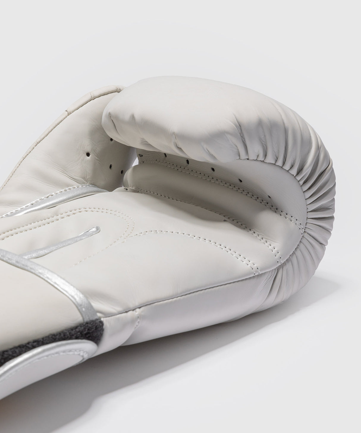 Venum Contender 1.5 Boxing Gloves