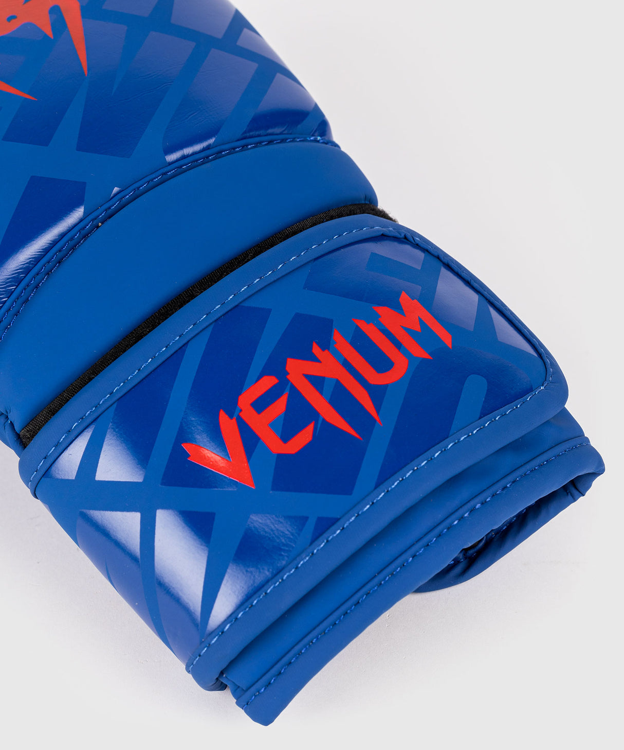 Venum Contender 1.5 XT Boxing Gloves