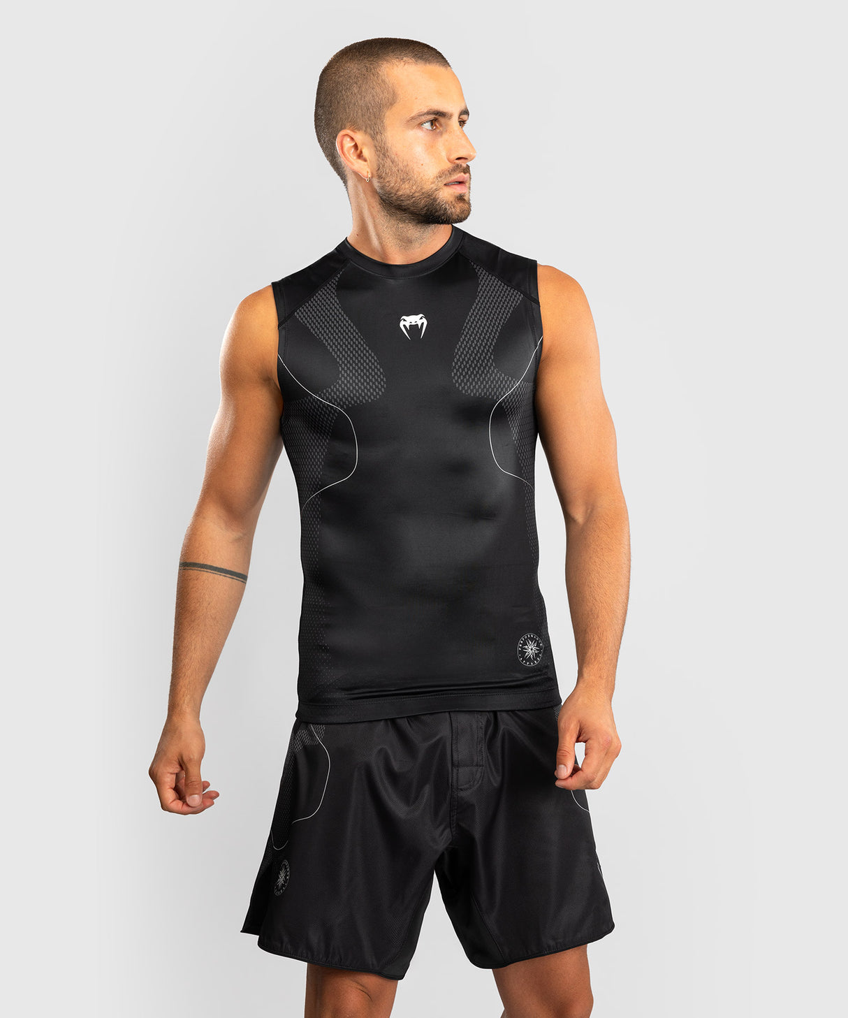 Venum Nexus Sleeveless Rash Guard - Black/Silver