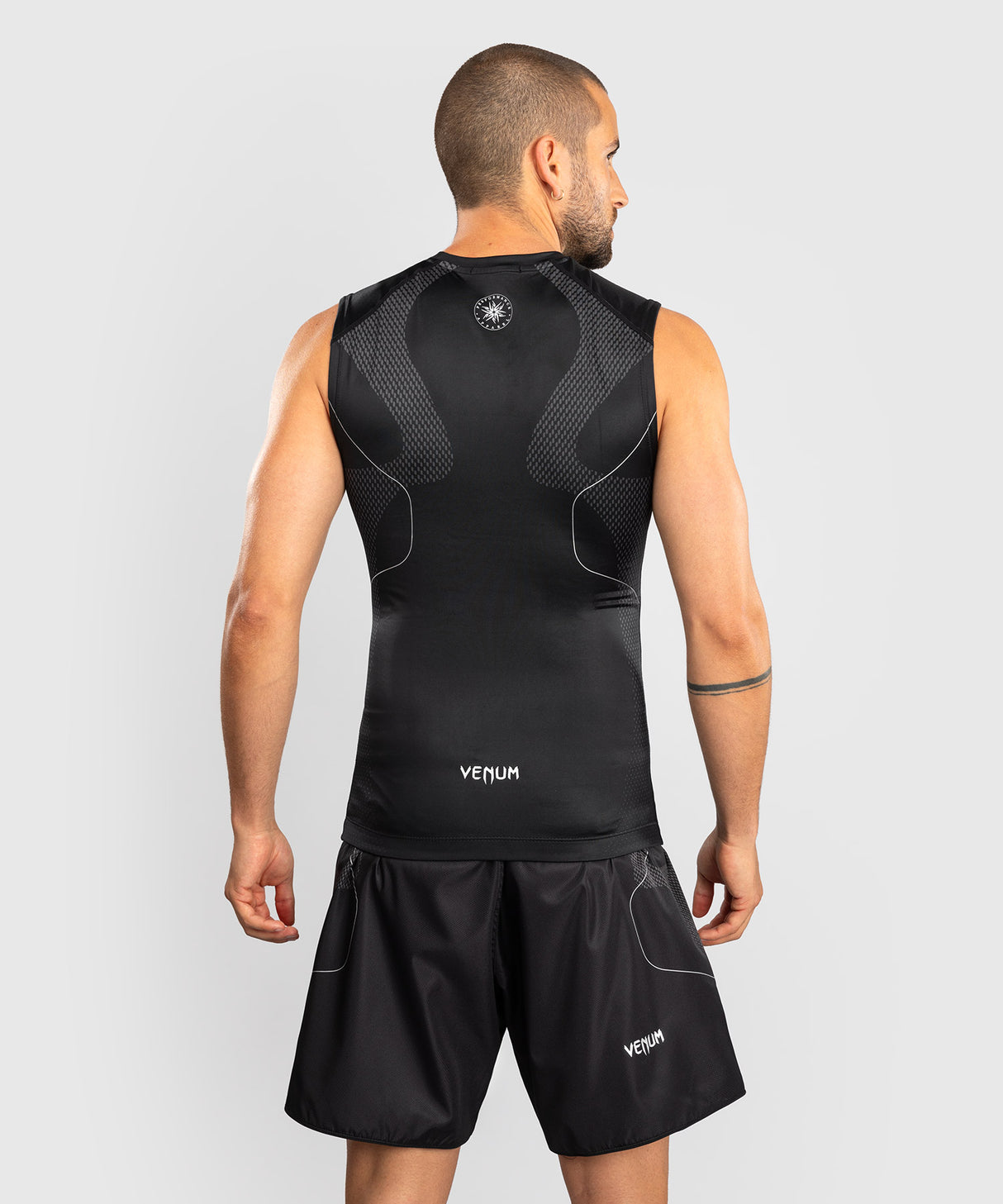Venum Nexus Sleeveless Rash Guard - Black/Silver