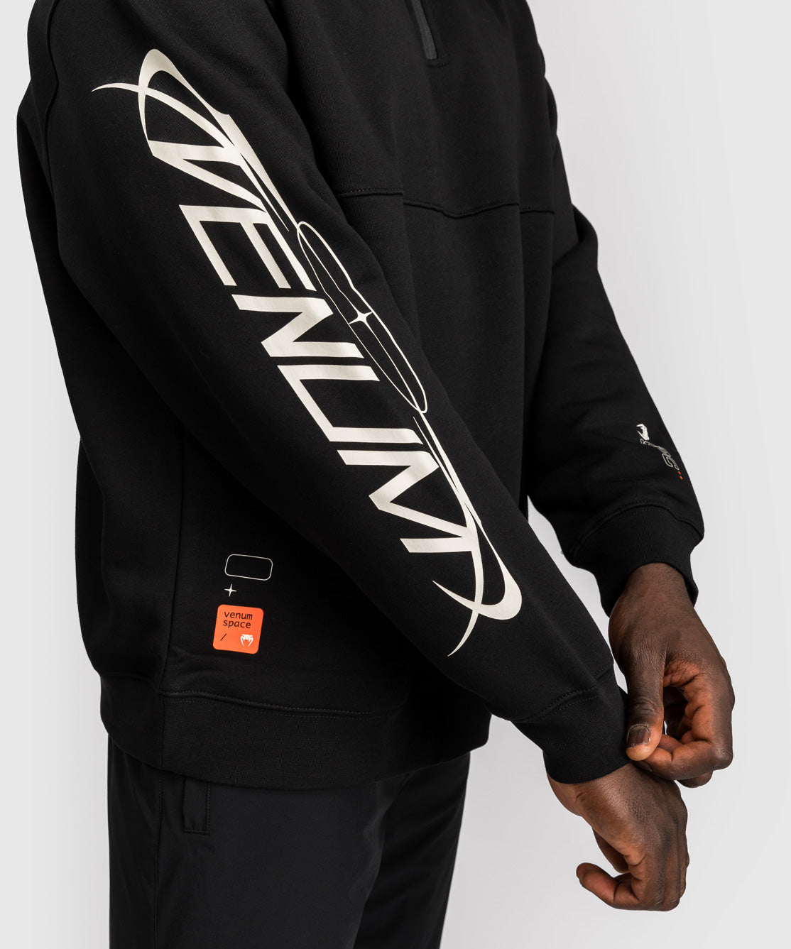 Venum Eclipse Half-Zip Sweatshirt - Black/Ivory