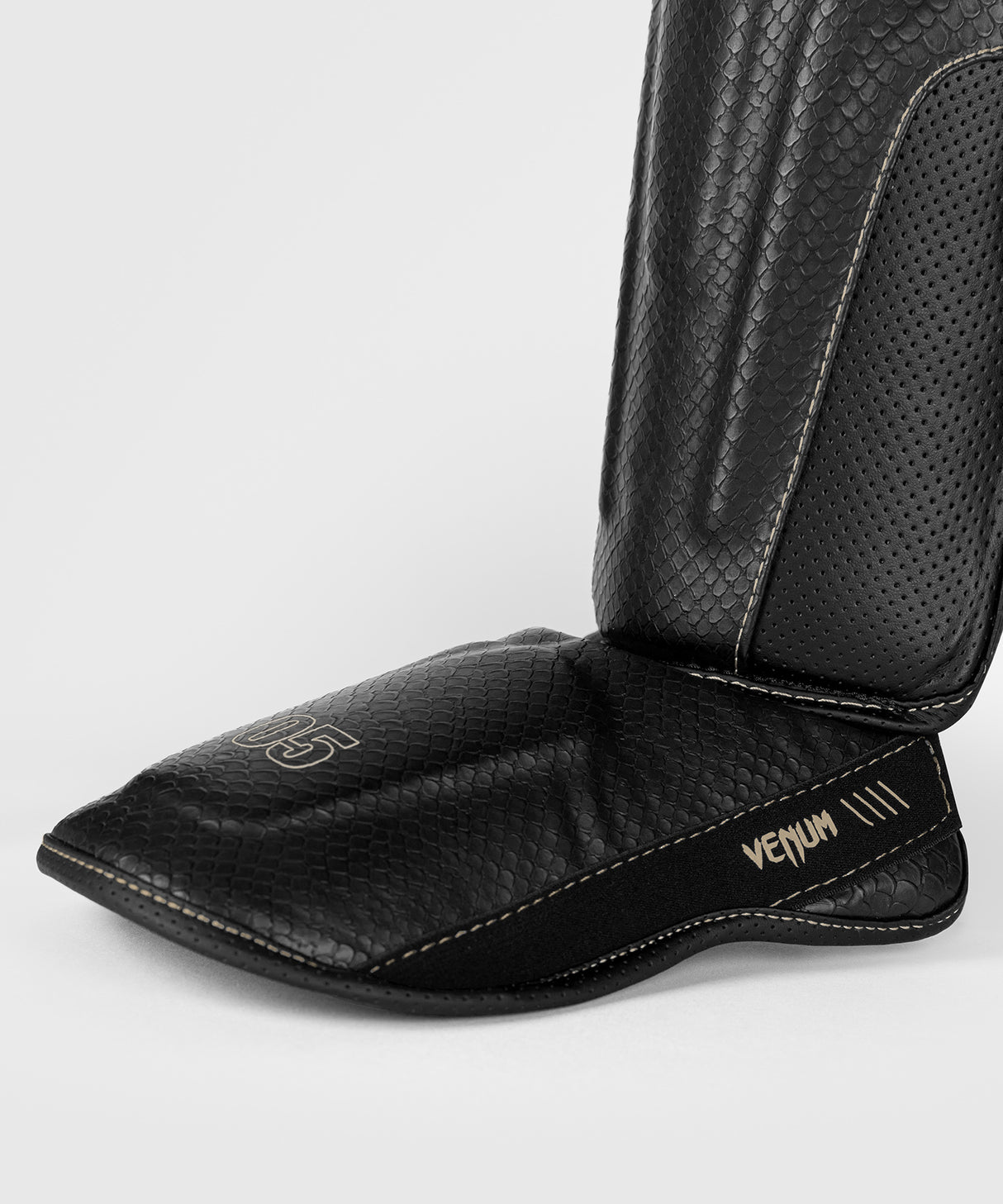 Venum Impact Evo Scales Shin Guards