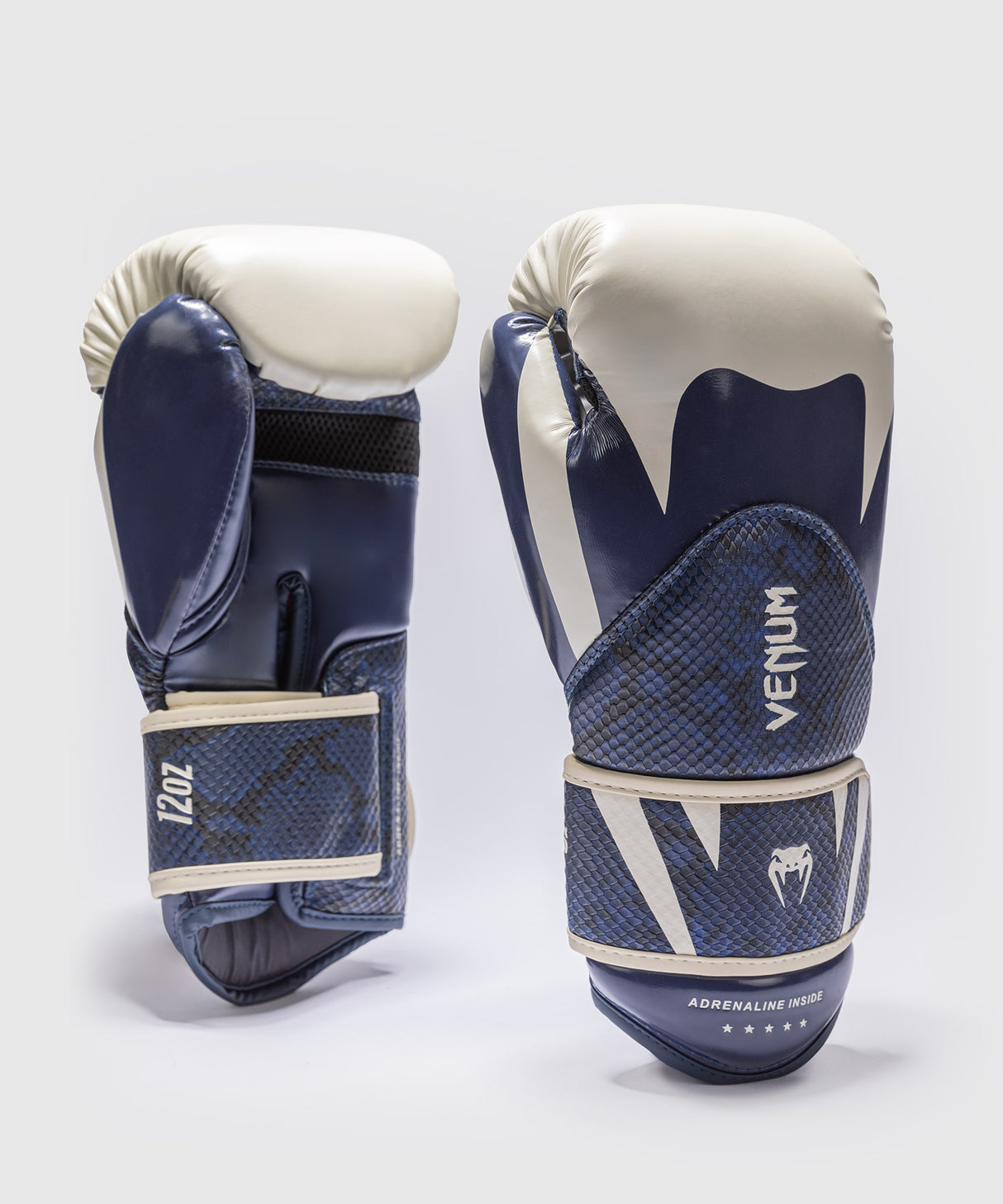 Venum Challenger 4.0 Scales Boxing Gloves