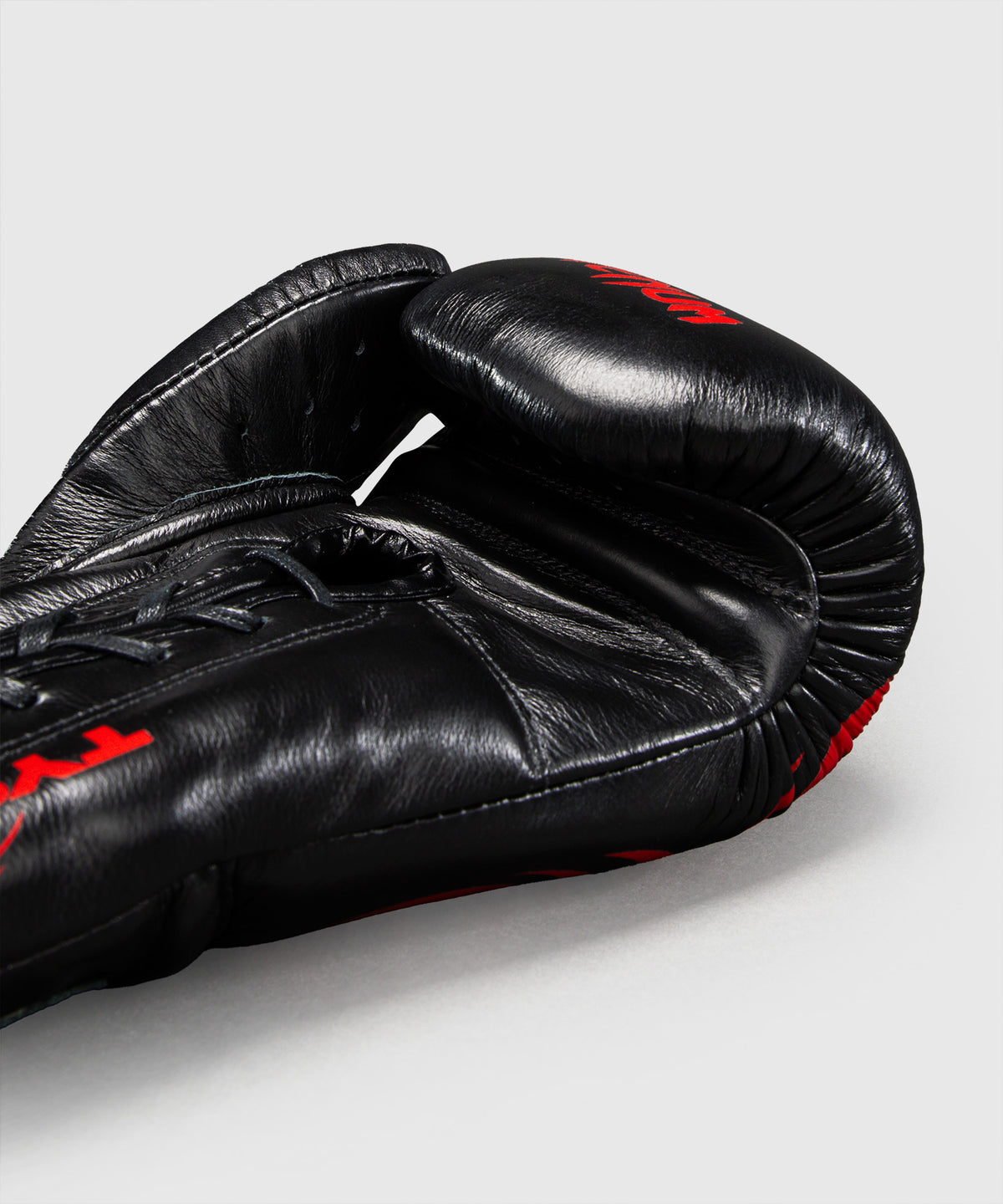 Venum Giant 2.0 Mike Tyson Pro Boxing Gloves with Laces