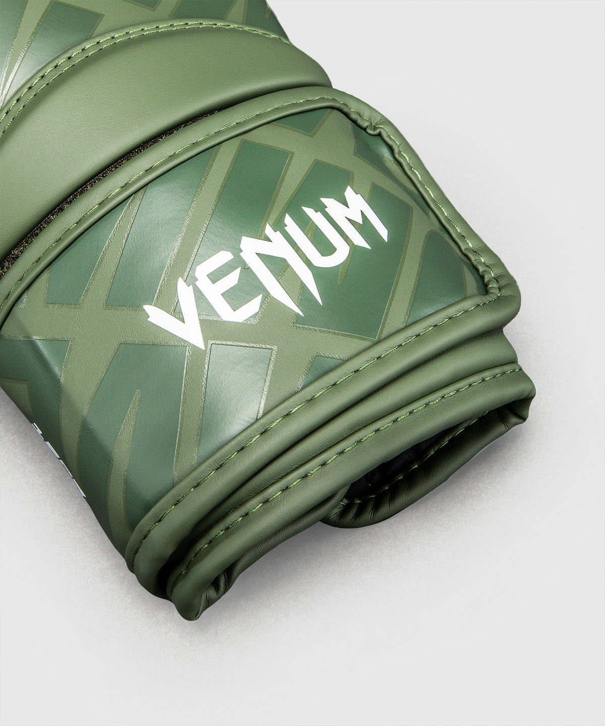 Venum Contender 1.5 XT 3D Boxing Gloves