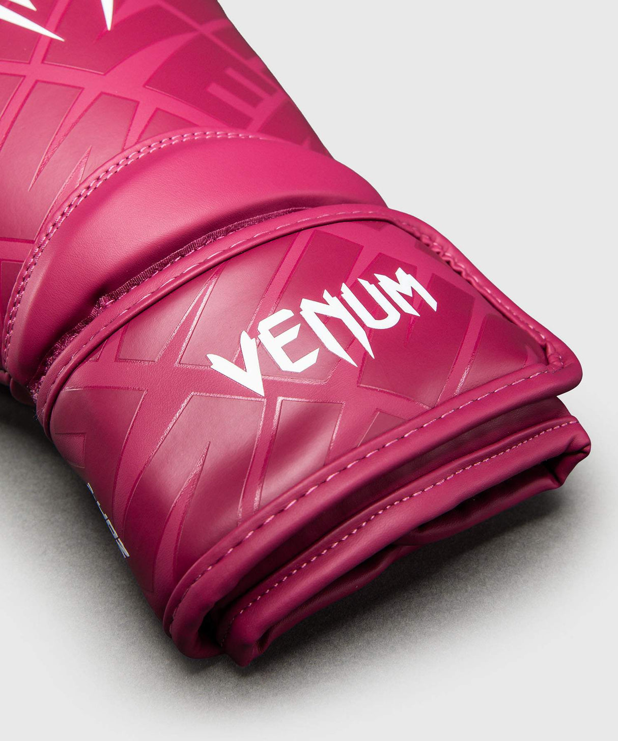 Venum Contender 1.5 XT 3D Boxing Gloves