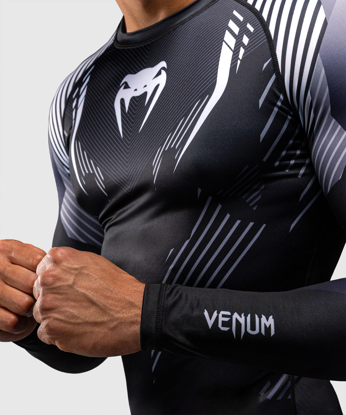 Venum No-Gi 6.0 Long Sleeve Rash Guard