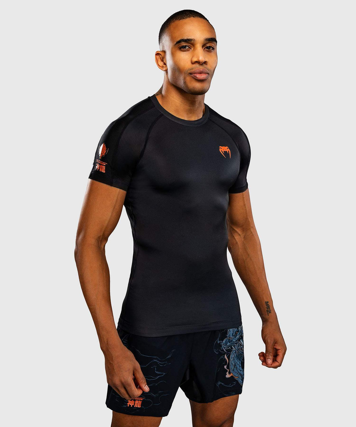 Venum Thunder Dragon Short Sleeves Rash Guard