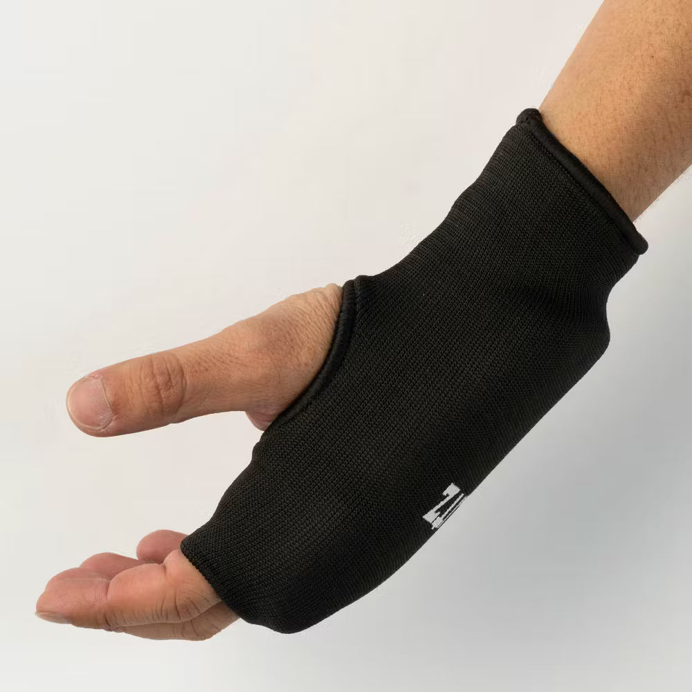 Blitz Sports Elastic Hand Pads