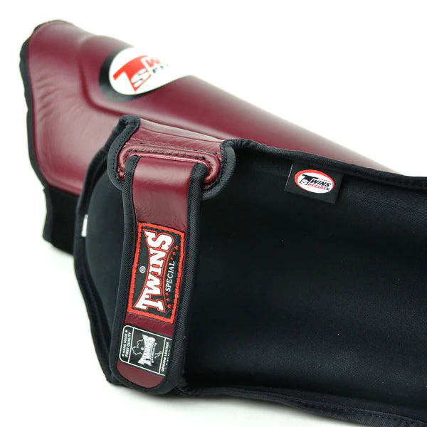 Twins Special SGL10 Leather Shin Guards