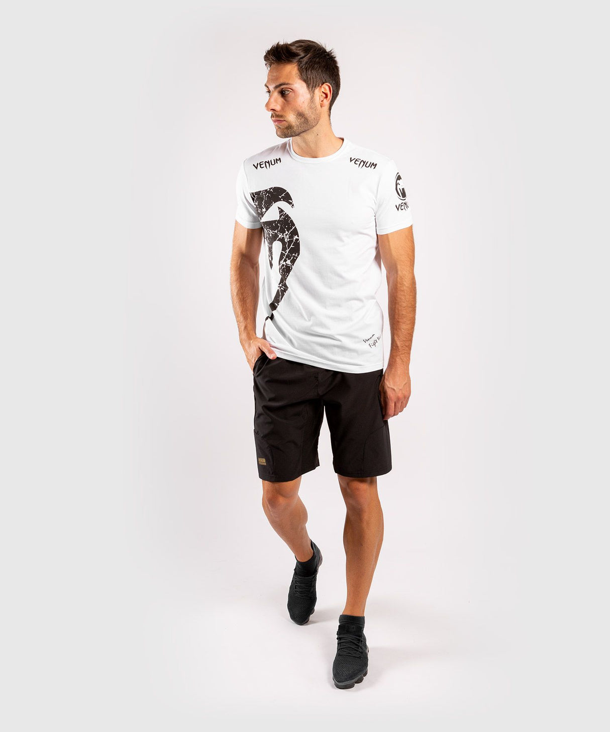 Venum Giant Mens T Shirt Venum