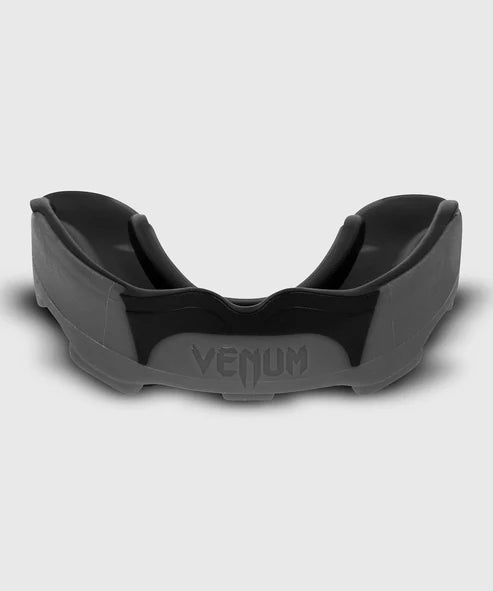 Venum Predator Mouth Guard - Fight Co