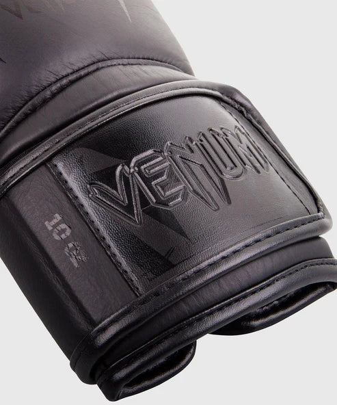 Venum Giant 3.0 Boxing Gloves - Fight Co