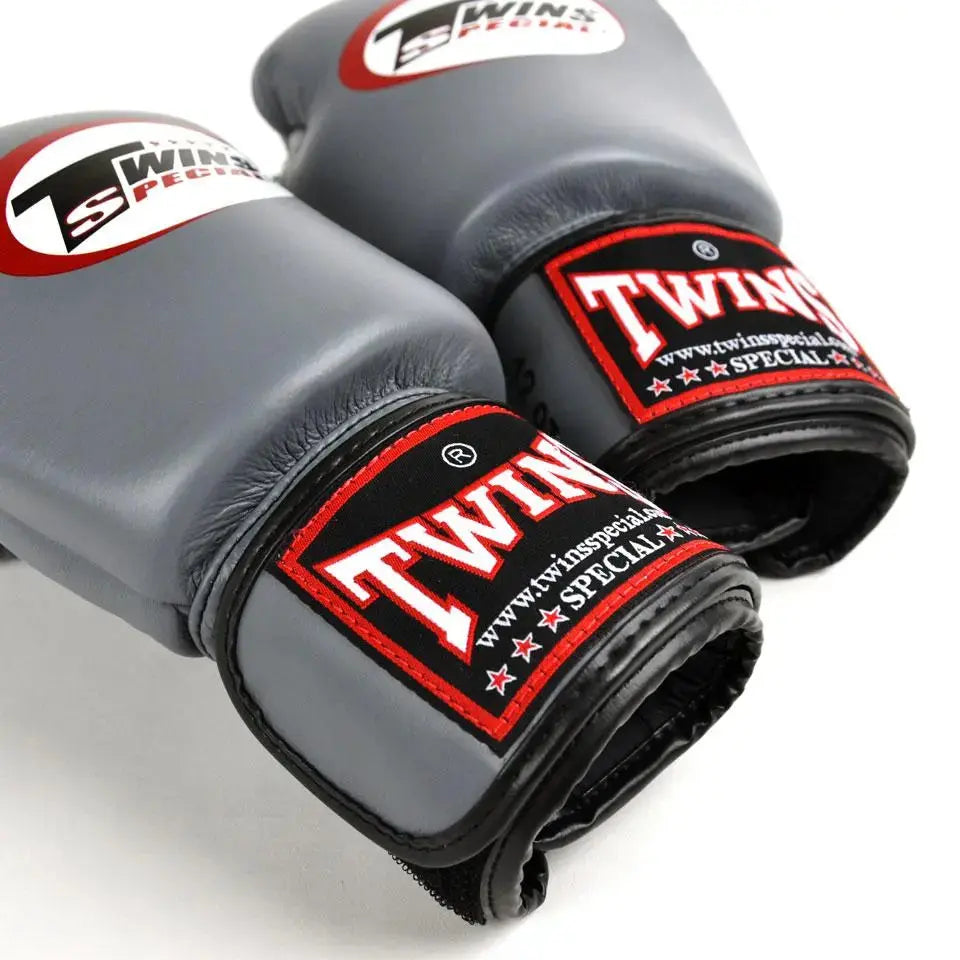 Twins Special Black Boxing Gloves Twins Special