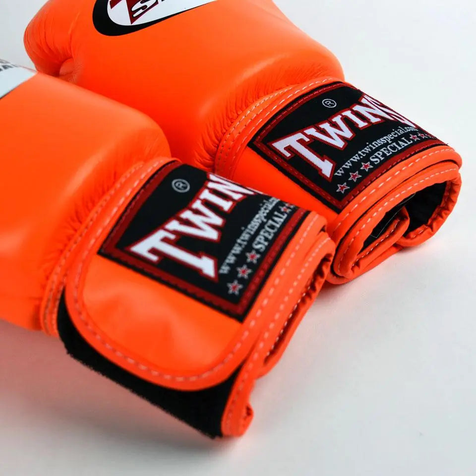 Twins Special Black Boxing Gloves Twins Special