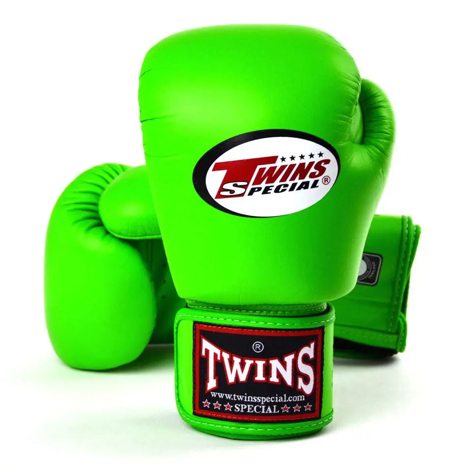 Twins Special Black Boxing Gloves Twins Special