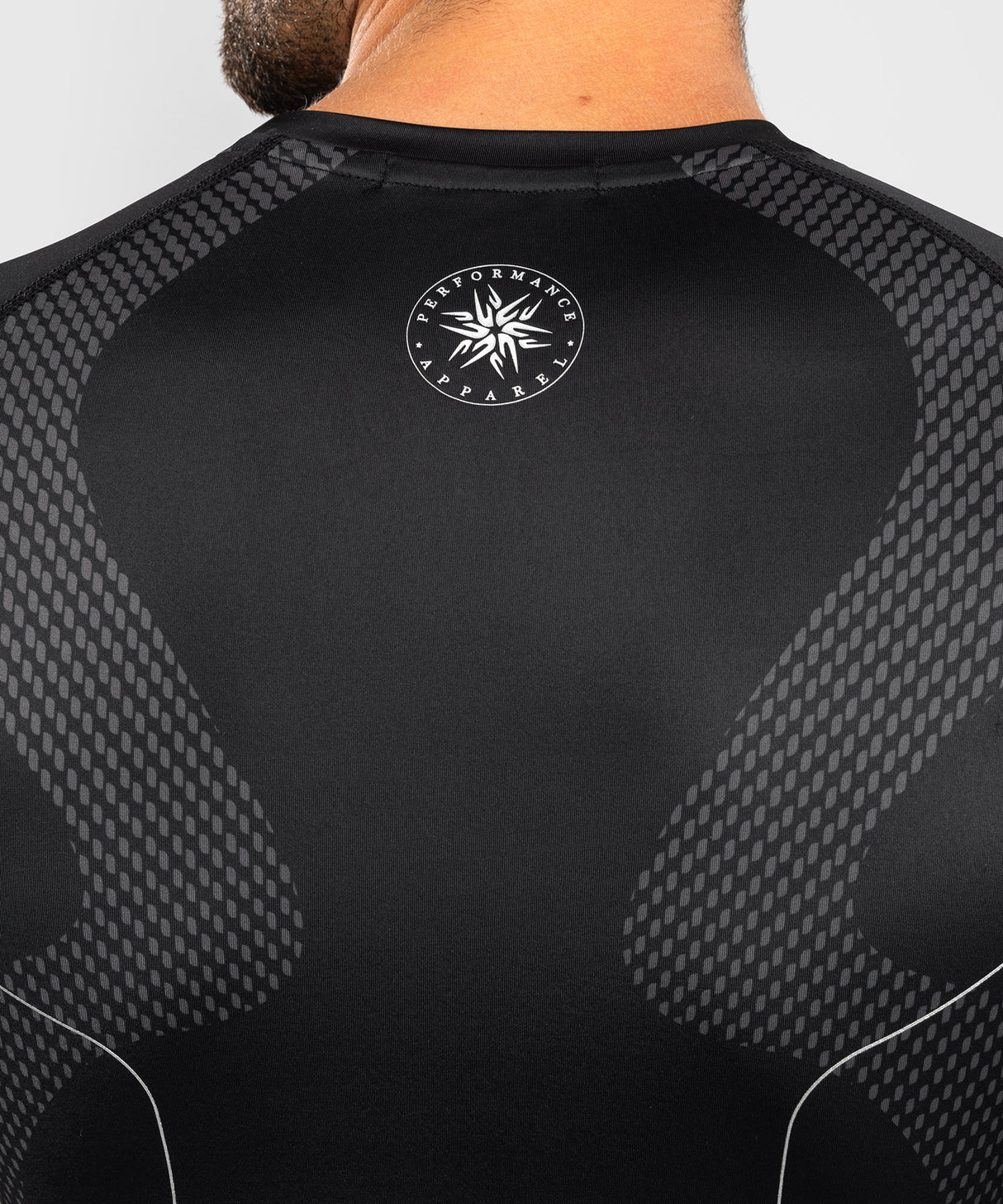 Venum Nexus Long Sleeve Rash Guard - Black/Silver