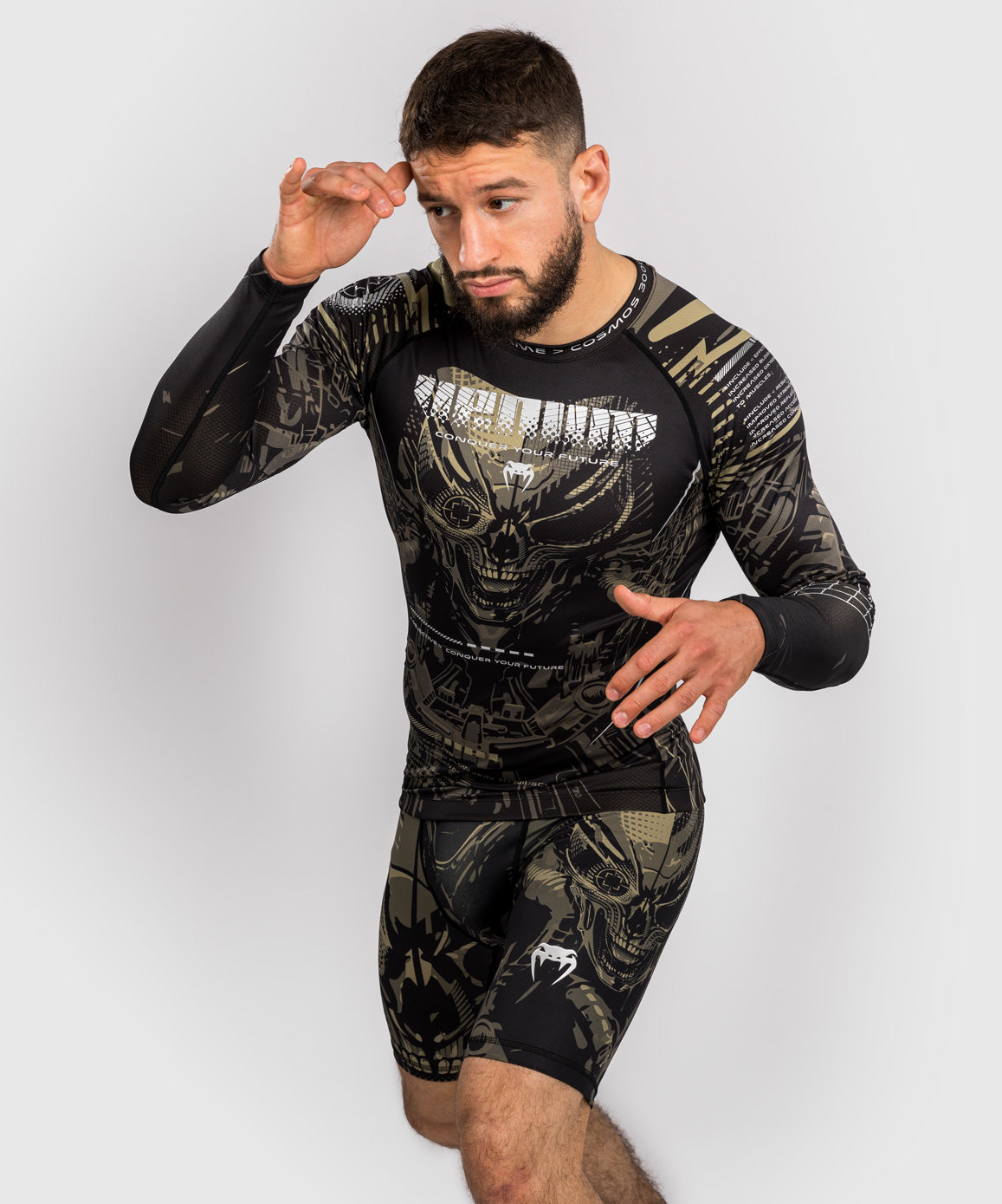 Venum Invader Long Sleeve Rash Guard - Black/Sand