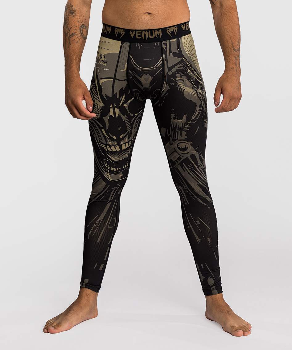 Venum Invader Spats - Black/Sand