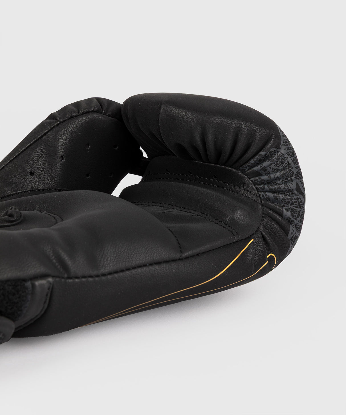 Venum Serpenti Boxing Gloves