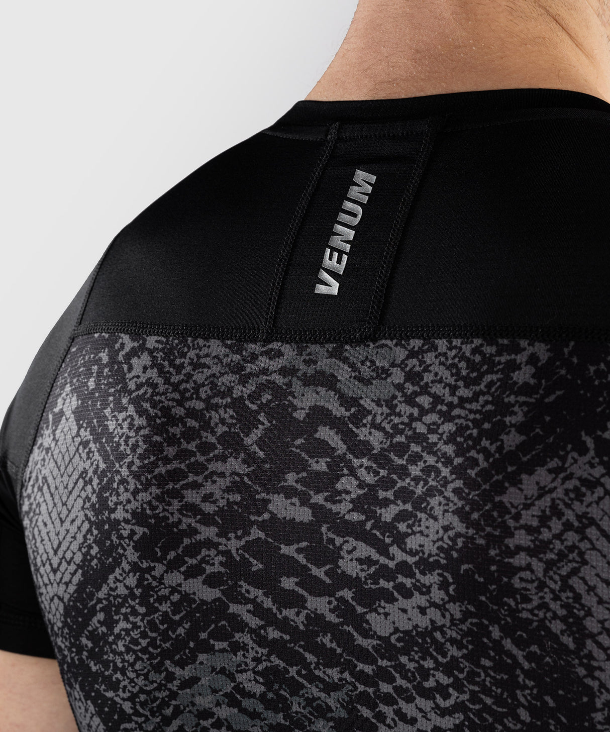 Venum G-Fit Scales Men's Short Sleeve Rash Guard - Black/Grey