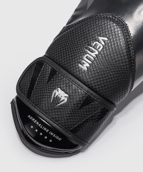 Venum Challenger 4.0 Scales Boxing Gloves - Black