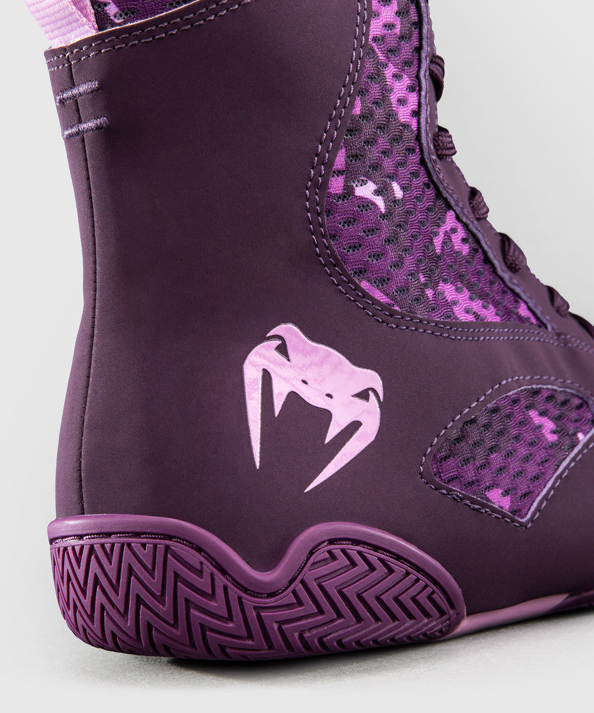 Venum Iris Boxing Boots
