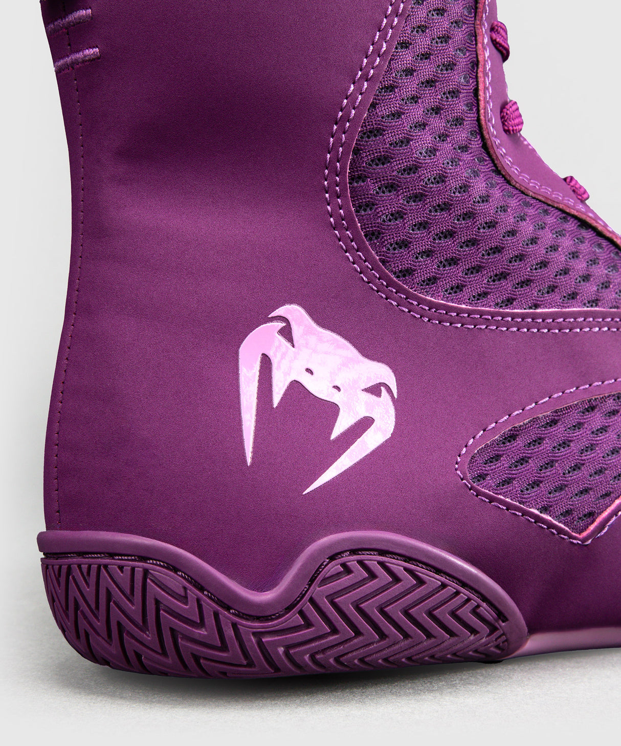 Venum Iris Boxing Boots