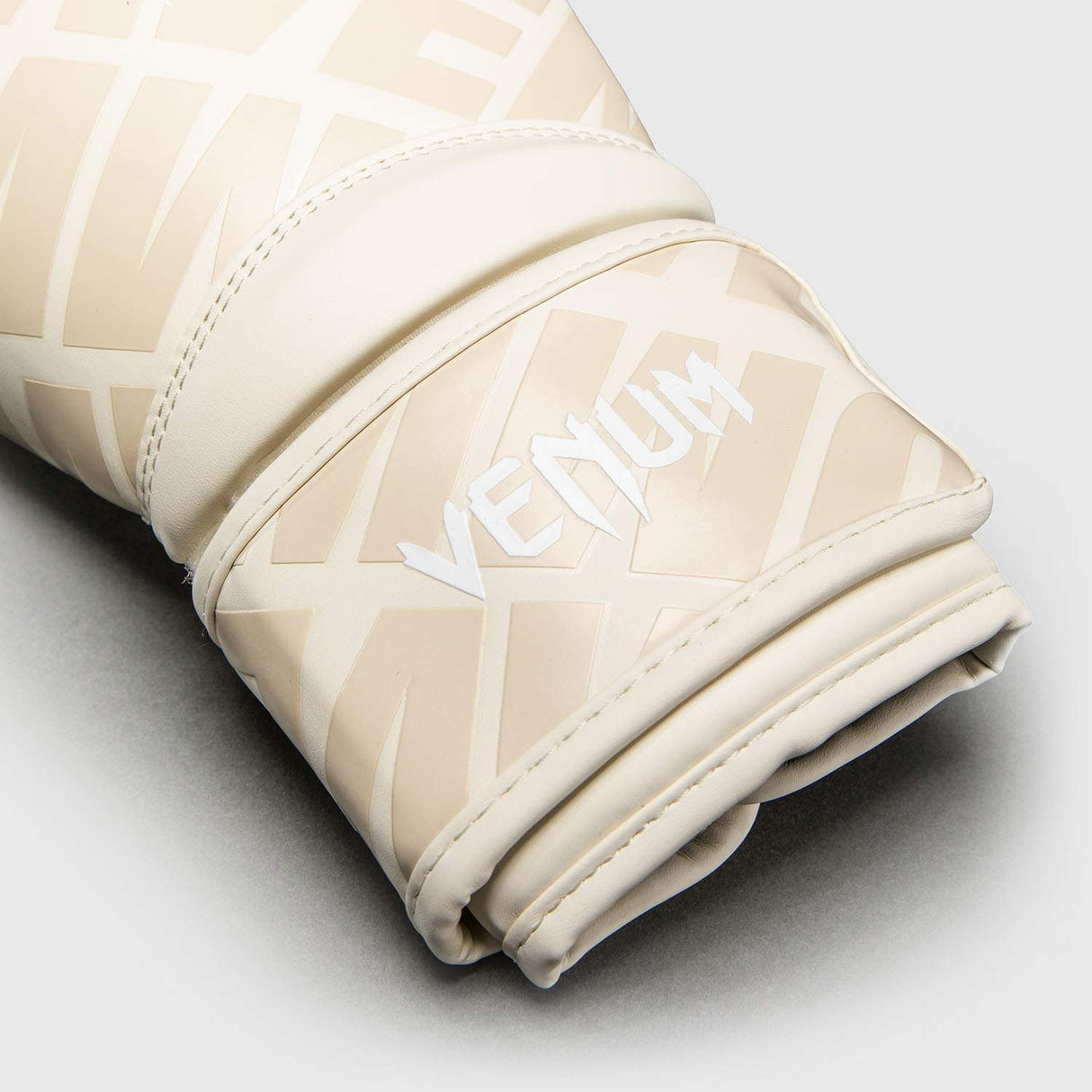 Venum Contender 1.5 XT 3D Boxing Gloves