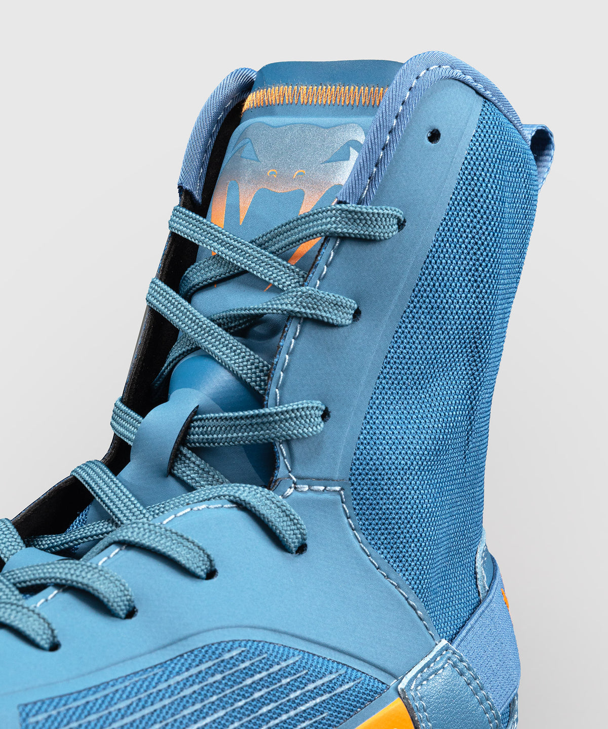 Venum Elite Neo Boxing Shoes