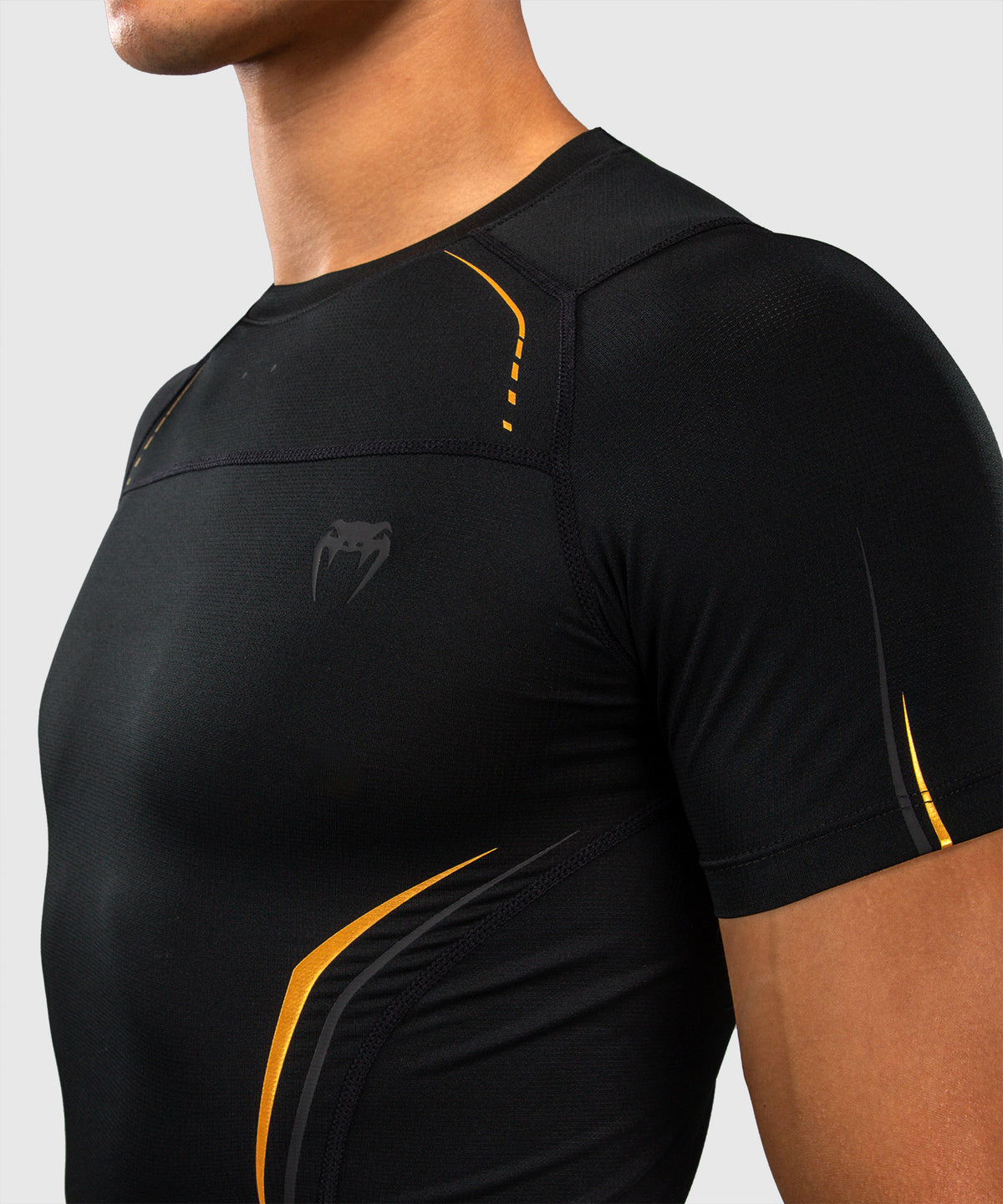 Venum G-Core Short Sleeve Rash Guard