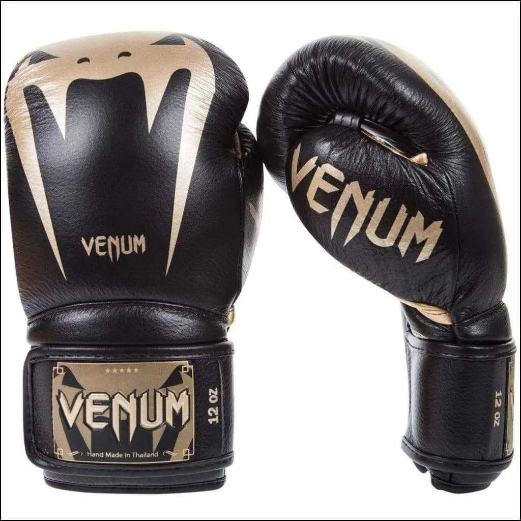 Venum Giant 3.0  Boxing Gloves Venum