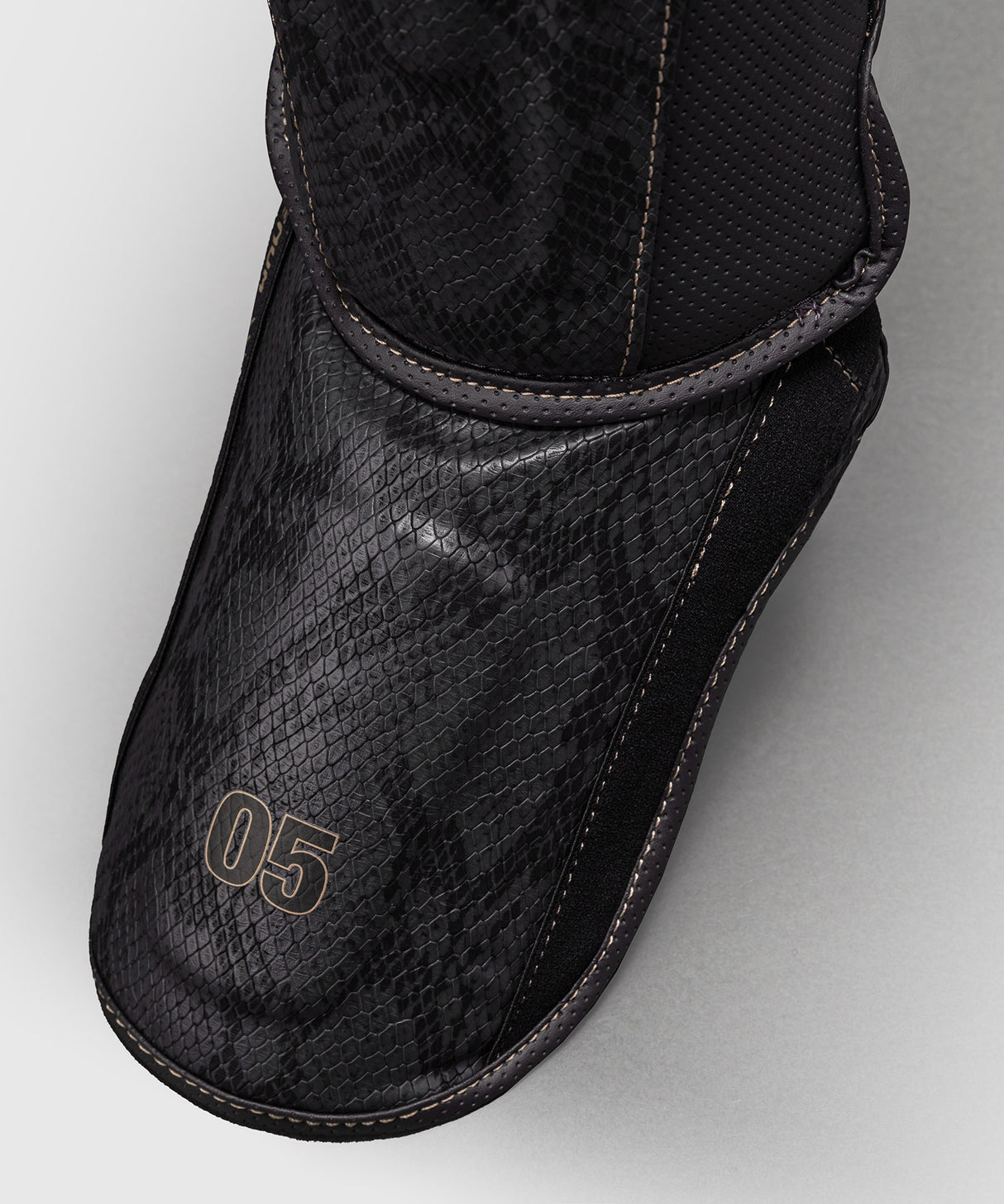Venum Impact Evo Scales Shin Guards