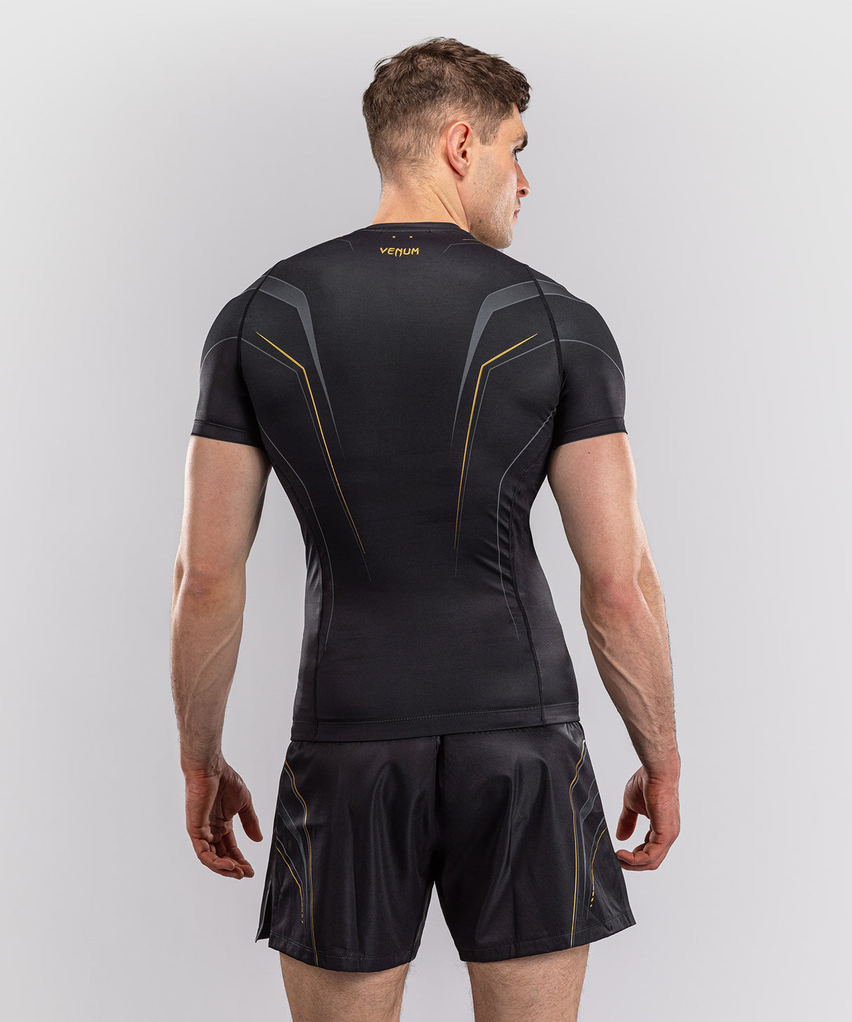 Venum Streamline Short Sleeve Rash Guard