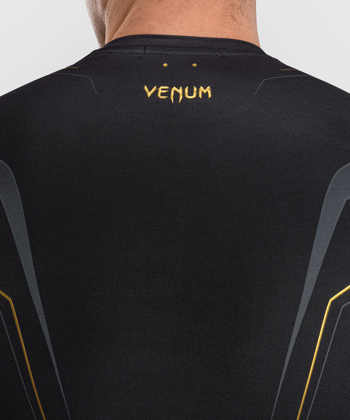 Venum Streamline Short Sleeve Rash Guard