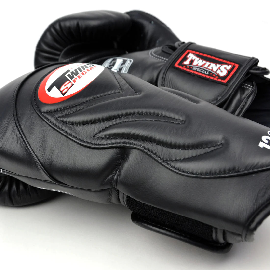 Twins Special Deluxe Sparring Gloves